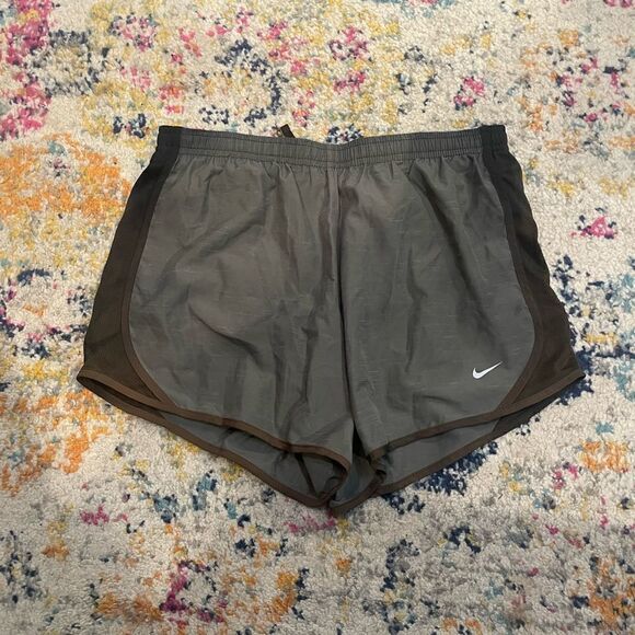 Dri-fit Nike shorts size XL - Picture 1 of 5